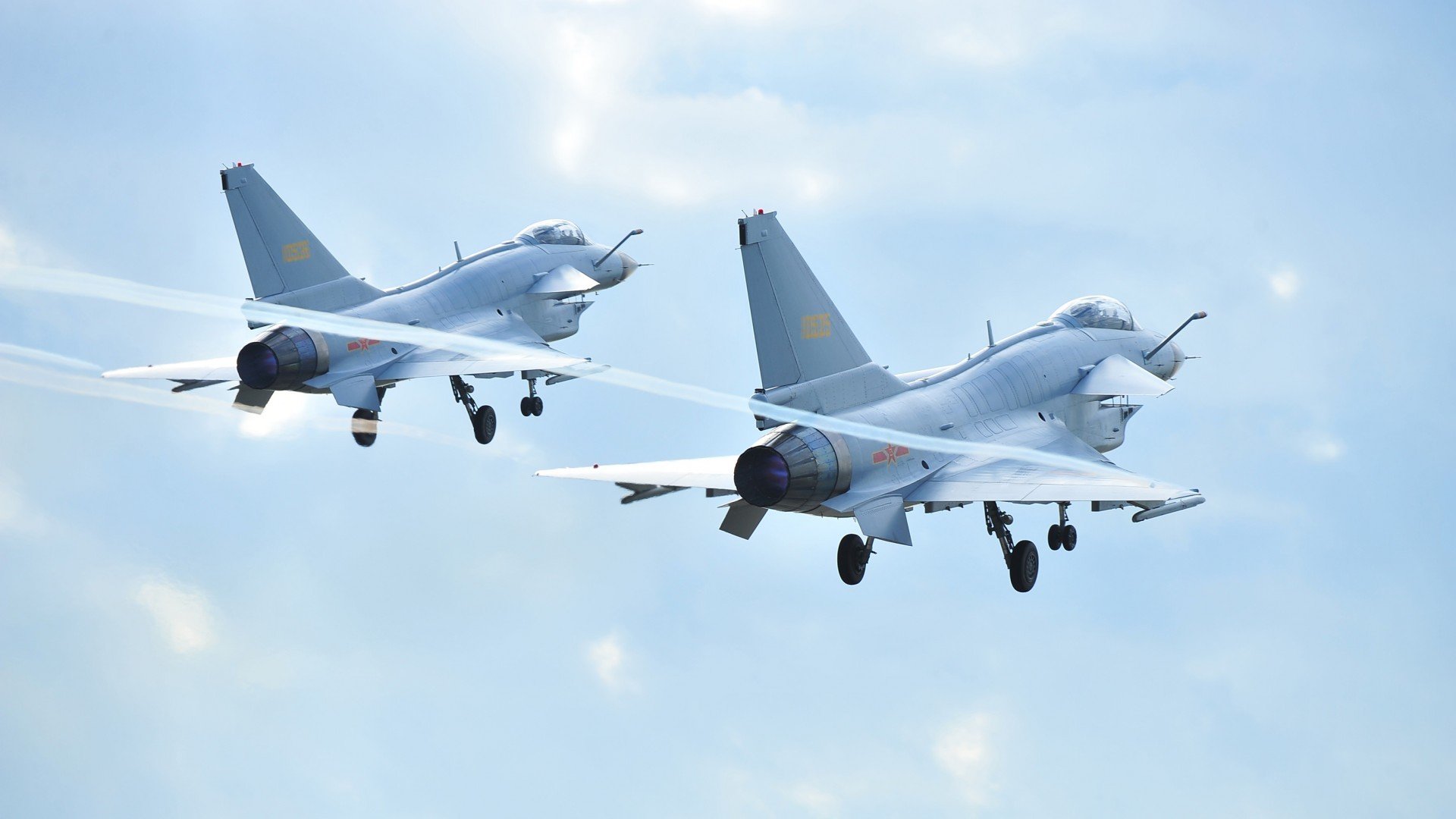 职业联赛球员训练方式是否与国际脱轨，职业联赛比赛规则